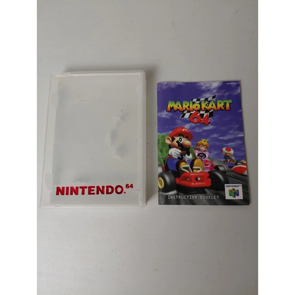 Mario Kart 64 Manual With OEM Nintendo 64 Clear Plastic Case Crack In Back